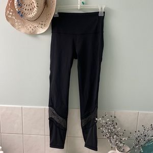 🖤Lululemon Black leggings, brand new, no tags, size 6